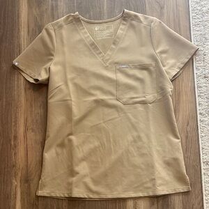 Figs Catarina Scrub Top in Latte